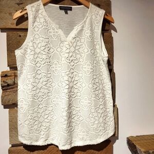 Classic Edition White Lace Sleeveless Top